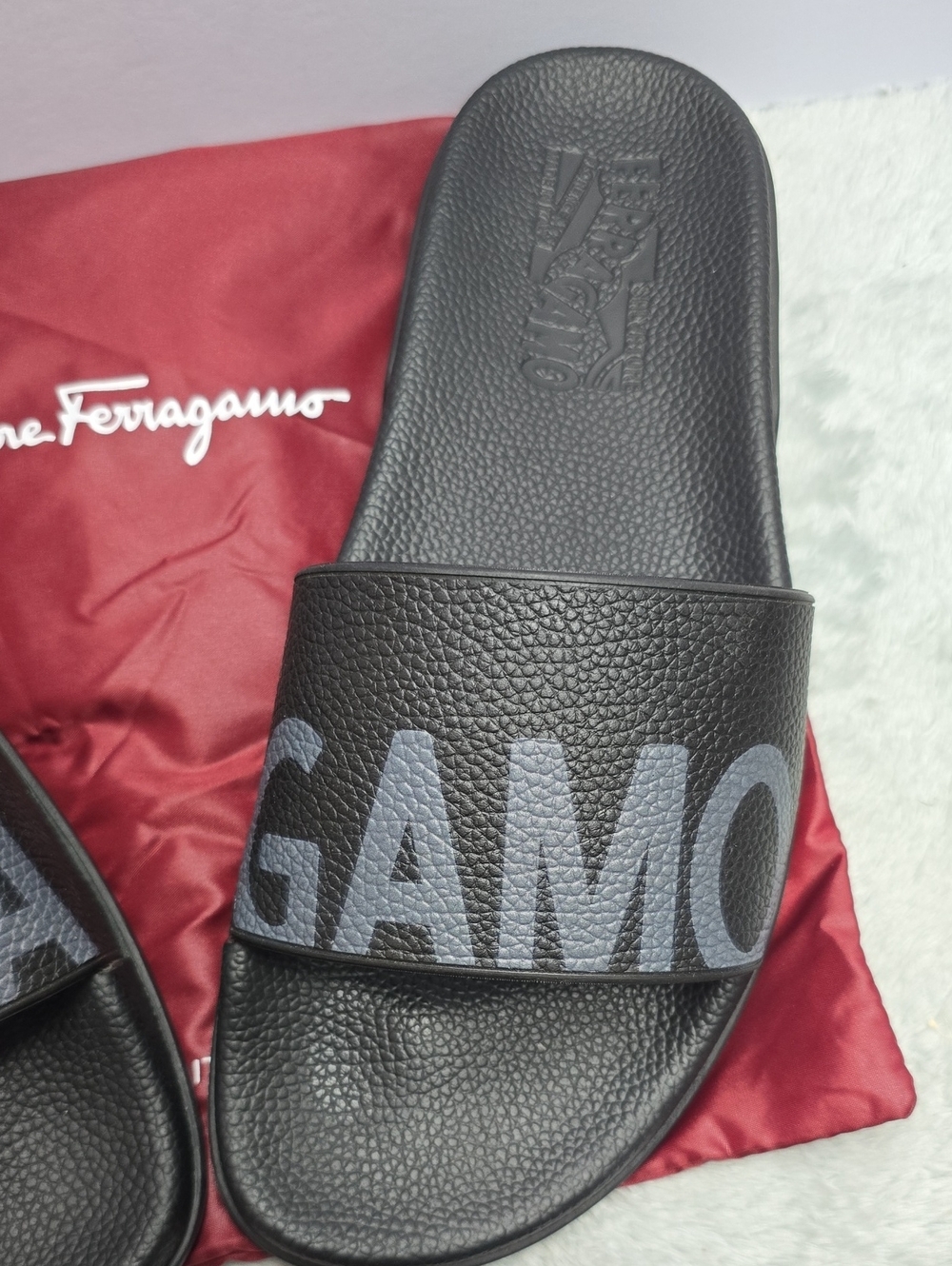 Salvadore Ferragamo - Picture 3 of 6